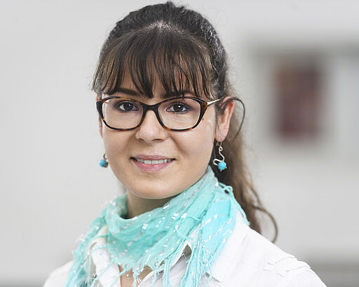 Dominika Heublein-Behrens Porträt Dominika Heublein-Behrens - Pressestelle Universität Würzburg.